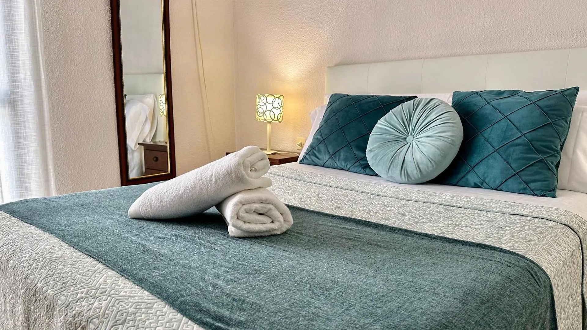 Apartamento Alcazar San Basilio Cordoba 0*,  Spain